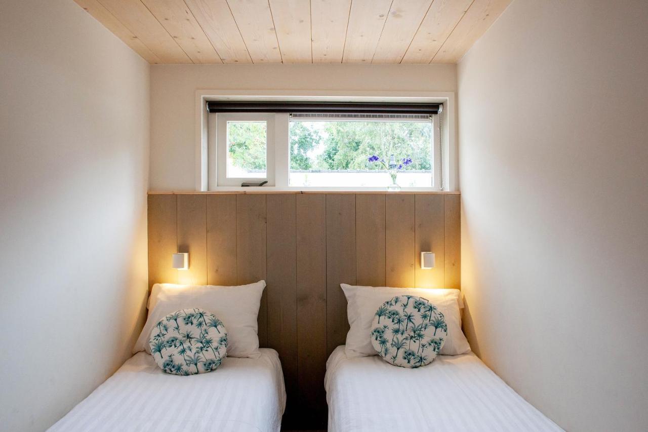Aan Noordzee Bungalow 4 Personen Sint Maartensvlotbrug Exterior foto